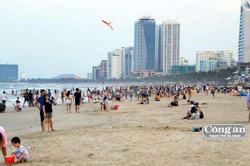Du lịch Đà Nẵng 'lấy đà' từ kỳ nghỉ lễ