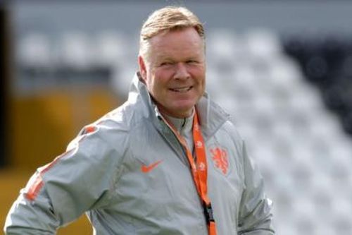 Huấn luyện viên trưởng đội tuyển Hà Lan, Ronald Koeman nhập viện vì bệnh tim