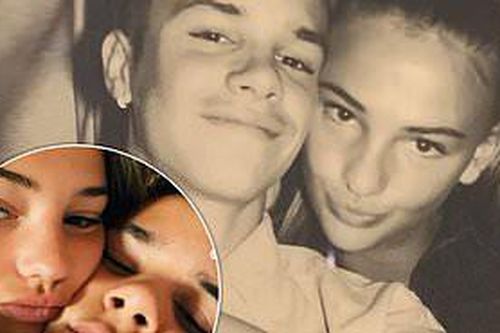 Hot boy 17 tuổi nhà Beckham yêu say đắm bạn gái tuổi trăng rằm