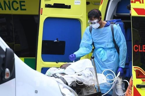 Anh thử nghiệm chương trình mới truy vết virus SARS-CoV-2
