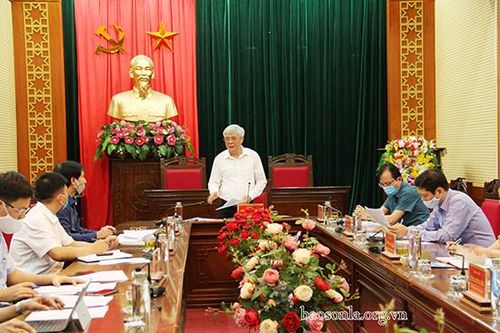 Đồng chí Phó Bí thư Thường trực tỉnh ủy làm việc với Ban Thường vụ huyện ủy Quỳnh Nhai