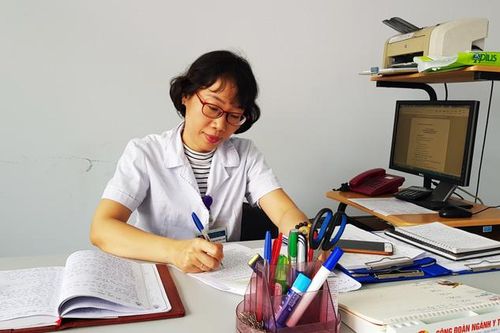 Chuyện một nữ bác sĩ ở tâm dịch