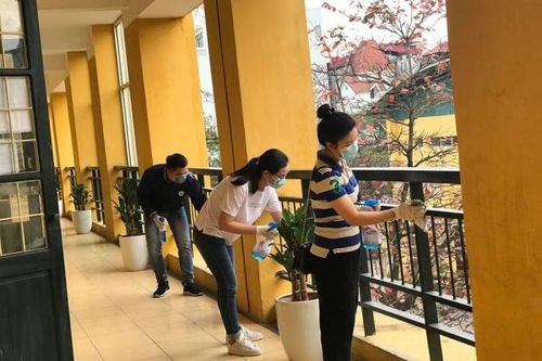 Bản tin dịch COVID-19 trong 24h qua: Sáng nay, hàng triệu học sinh đi học trở lại, tăng cường công tác phòng chống dịch bệnh tại trường học