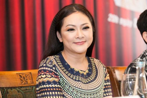 Cuộc sống của Như Quỳnh ở Mỹ trong 2 tháng nghỉ diễn