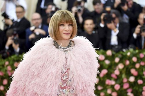 Anna Wintour diện đồ Chanel tại Met Gala 2019
