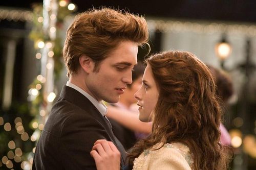 Fan của Twilight (Chạng vạng) phấn khích về cuốn tiền truyện mang tên Midnight Sun