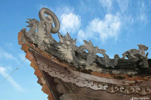 Chiêm ngưỡng nghệ thuật điêu khắc đình Long Thái