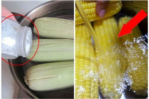 Người bán hàng không bao giờ nói: Luộc ngô chỉ cần cho đúng 1 thứ này vào là hạt mềm căng bóng, ngọt lừ