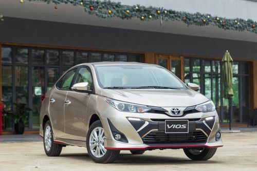 Toyota Vios giảm giá chỉ còn từ 450 triệu đồng