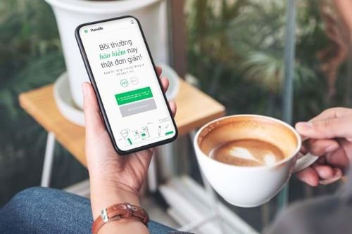 Manulife Việt Nam mở rộng yêu cầu giải quyết quyền lợi bảo hiểm trực tuyến bằng eClaims