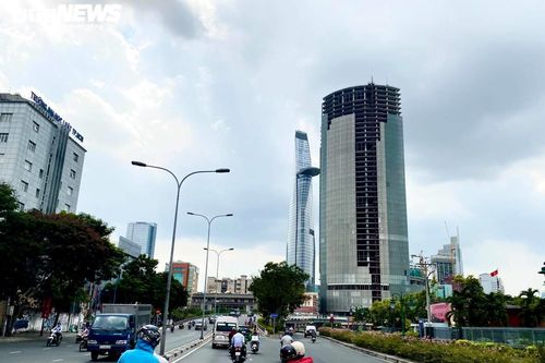 Chỉ 2% doanh nghiệp ở TP.HCM tin tưởng cầm cự được đến cuối năm