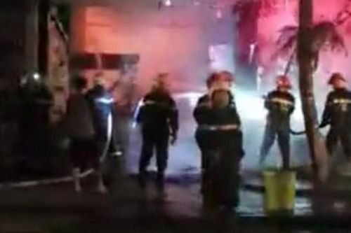 Bà hỏa thiêu rụi tiệm bánh lớn nhất Hà Tĩnh lúc nửa đêm