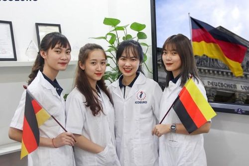 Tiếp tục tuyển 230 điều dưỡng sang Đức học tập và làm việc