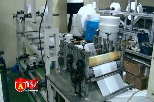 Rà soát việc nhập khẩu dây chuyền, thiết bị cũ để sản xuất khẩu trang