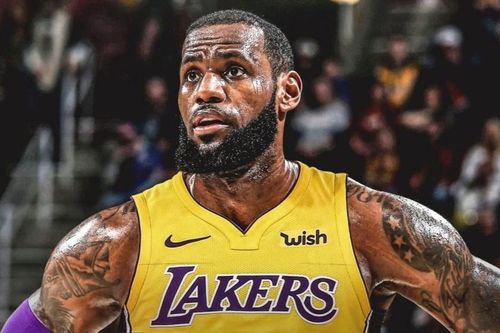 LeBron James - từ chối 100 triệu để ôm mộng 1 tỷ USD
