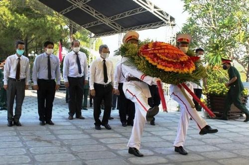 Các địa phương truy điệu, an táng hài cốt liệt sĩ quân tình nguyện và chuyên gia Việt Nam hy sinh tại Lào