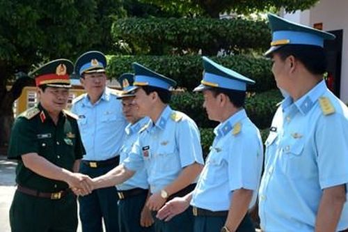 Bộ Tổng Tham mưu kiểm tra SSCĐ tại Sư đoàn Không quân 372 và Sư đoàn Phòng không 375