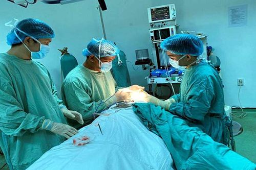 5 lần nhiễm trùng sau khi nâng mũi
