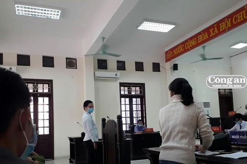 Gọi láng giềng 'ship' ma túy tận nhà
