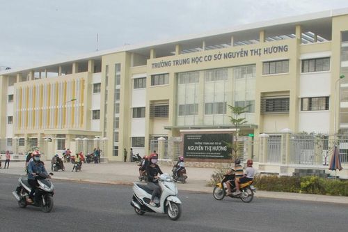 Nhà Bè - vùng ngoại ô chuyển mình thành đô thị