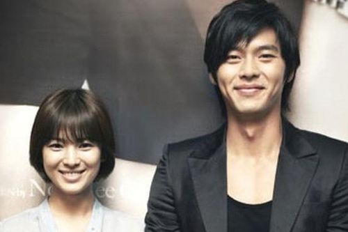 Song Hye Kyo dính tin đồn tái hợp Hyun Bin sau 11 năm đầy giai thoại