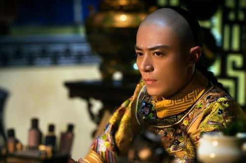 Những phim cổ trang Trung Quốc nhiều mỹ nữ nhưng khán giả chỉ thích... ngắm vua