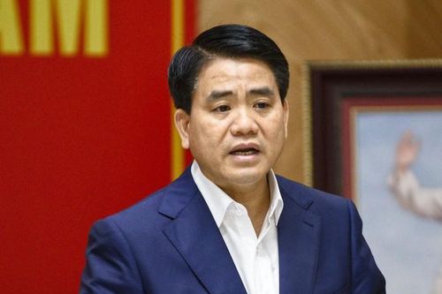 Chủ tịch Hà Nội: 'Có phó phòng om hồ sơ doanh nghiệp đến 8 tháng'