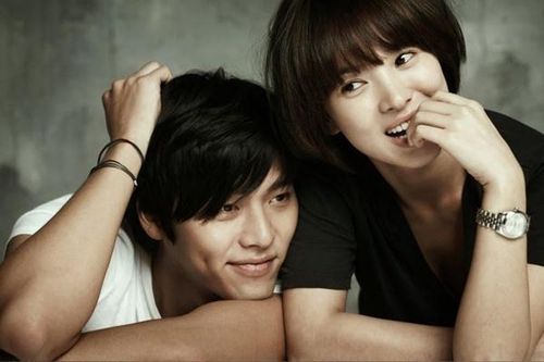 Song Hye Kyo lộ diện sau tin tái hợp Hyun Bin, nhắc đến hai nhân vật đặc biệt