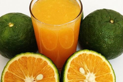 Người bán cam không bao giờ tiết lộ: Bí quyết chọn cam tươi ngon mọng nước