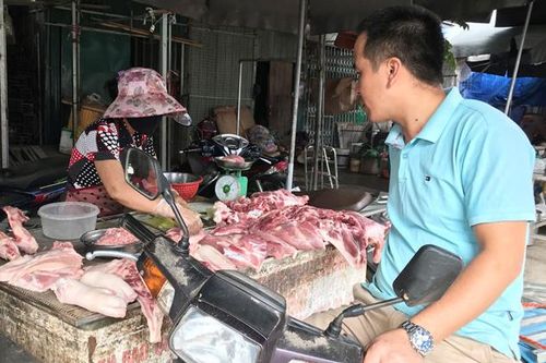 Thị trường ngày 6-5: Giá thịt lợn vẫn ở mức cao