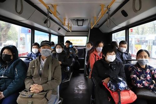 Xe bus hoạt động trở lại, phòng dịch COVID-19 như thế nào?
