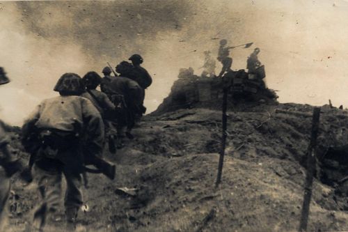 Những bức ảnh hiếm về chiến thắng Điện Biên Phủ năm 1954