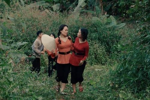 Ra mắt MV 'Những bông hoa hỏa tuyến' chào mừng 66 năm chiến thắng Điện Biên Phủ