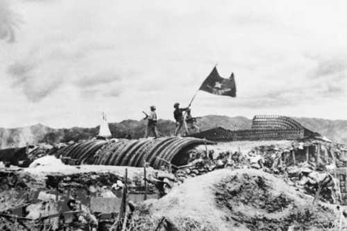 Phát huy truyền thống Điện Biên Phủ anh hùng