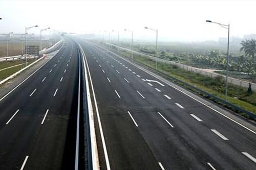 Lập Hội đồng thẩm định NCTKT Dự án xây dựng một số đoạn cao tốc