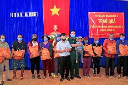 Hỗ trợ dân nghèo tỉnh Gia Lai vượt qua khó khăn do đại dịch Covid-19