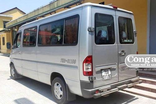 Từ xuôi lên núi đánh người