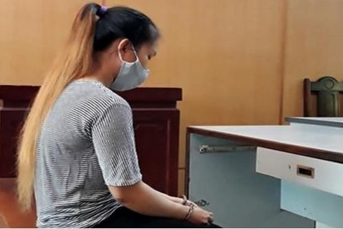 Cô gái trẻ đoạt mạng 'chồng hờ'