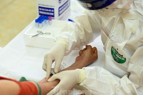 Việt Nam không thêm ca mắc mới, giảm gần 1 vạn trường hợp cách ly
