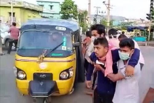 Rò rỉ khí gas tại nhà máy hóa chất ở Ấn Độ, hàng trăm người nhập viện