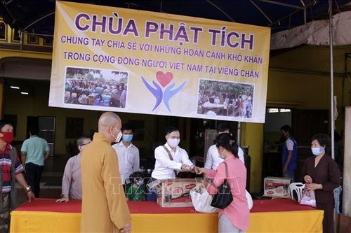 Đại lễ Phật đản trong mùa dịch bệnh ở Lào