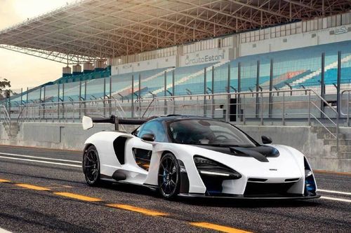 Siêu xe McLaren bị triệu hồi do lỗi bên dưới bình xăng
