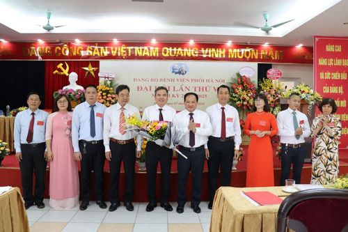 Tổ chức đại hội điểm Đảng bộ Bệnh viện Phổi Hà Nội