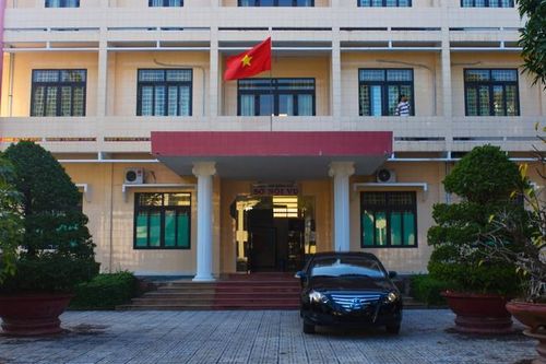 Du học không về, con 4 quan chức Quảng Ngãi mới trả lại 1,1 tỷ đồng
