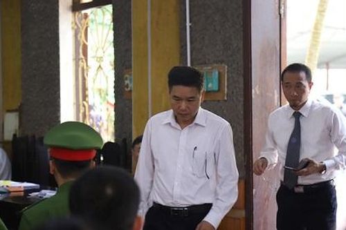 Mở lại phiên tòa xét xử vụ gian lận điểm thi ở Sơn La
