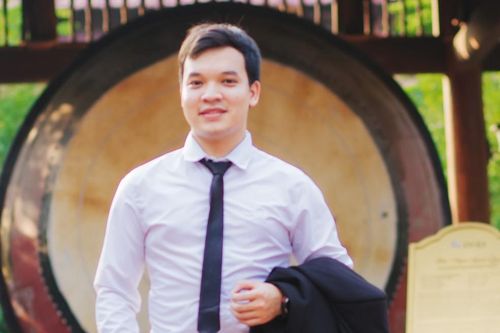 Học thế nào để được tuyển dụng khi chưa tốt nghiệp?