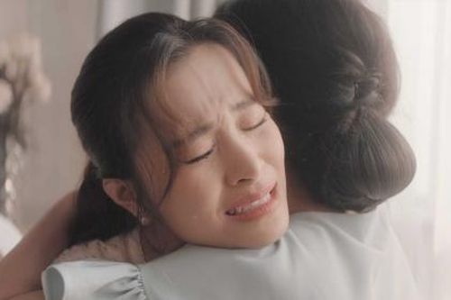 Đông Nhi ra mắt MV đầy xúc động nhân 'Ngày của mẹ'