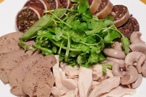 Ăn lòng lợn mà không biết những điều này sẽ có ngày bạn hối hận không kịp