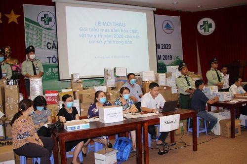 Bệnh viện Đa khoa Trung tâm An Giang mở thầu gói mua sắm hóa chất, vật tư y tế năm 2020