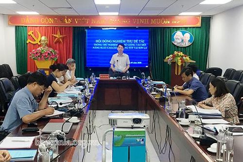 Nghiệm thu Đề tài 'Trồng thử nghiệm một số giống táo mới có năng suất cao, chất lượng tốt tại Sơn La'
